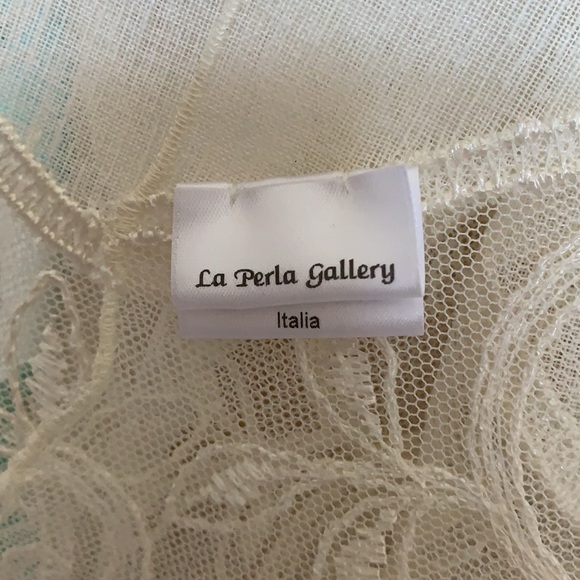 Women’s scarf - Picture 4 of 9